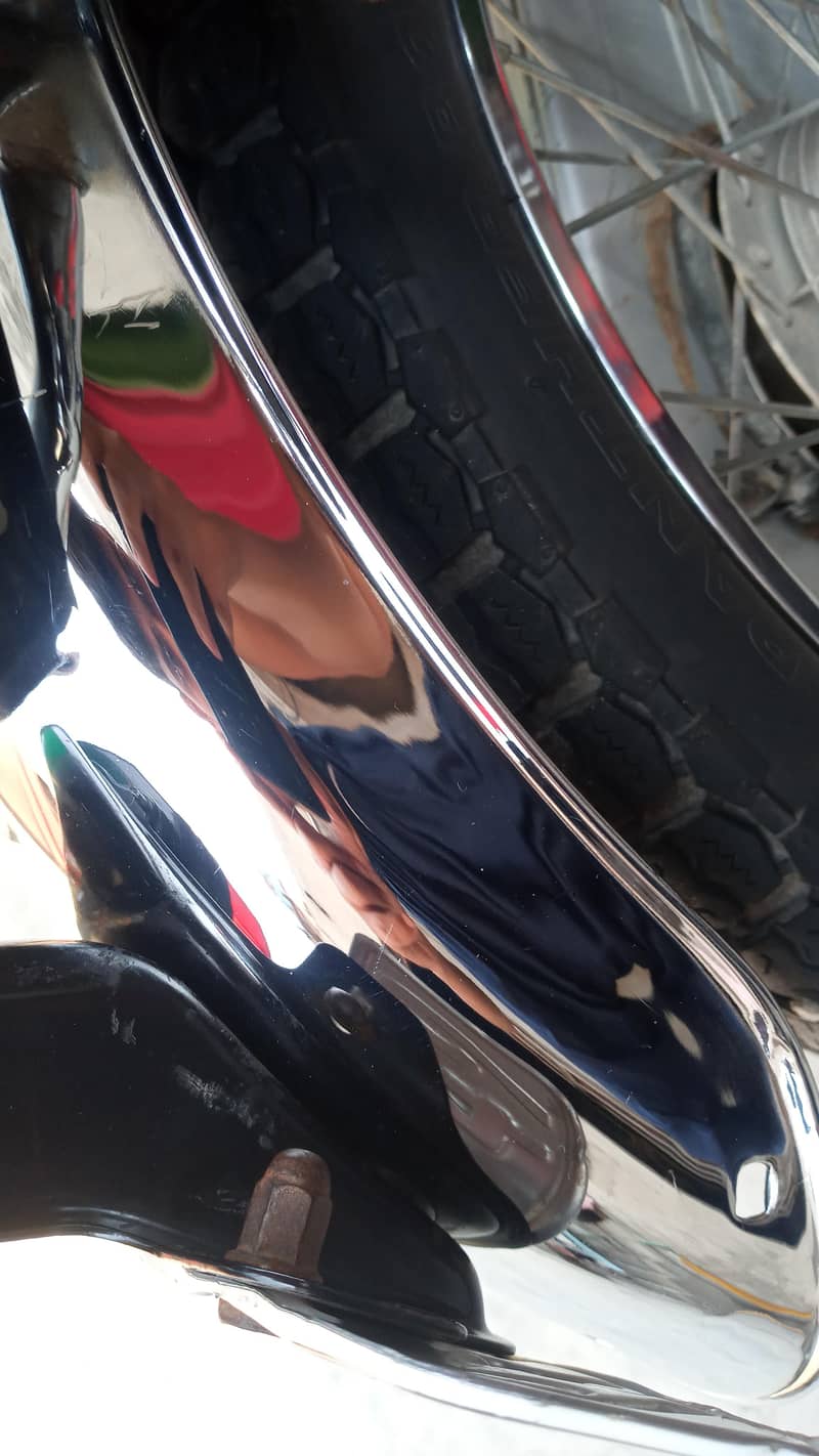 first owner. 2021 registerd 3