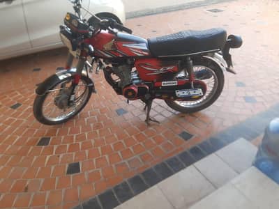 Honda 125 17 model