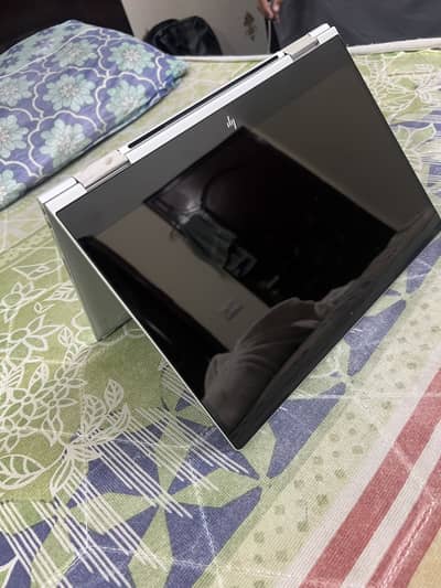 Hp spectre 360 8/256gb