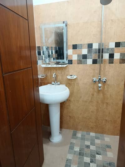 3.5 Marla Double Unite House For Sale