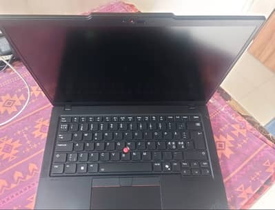 3491964851 original like new T14 Gen 5 ultra 7 (256 Ssd-32gb ram)