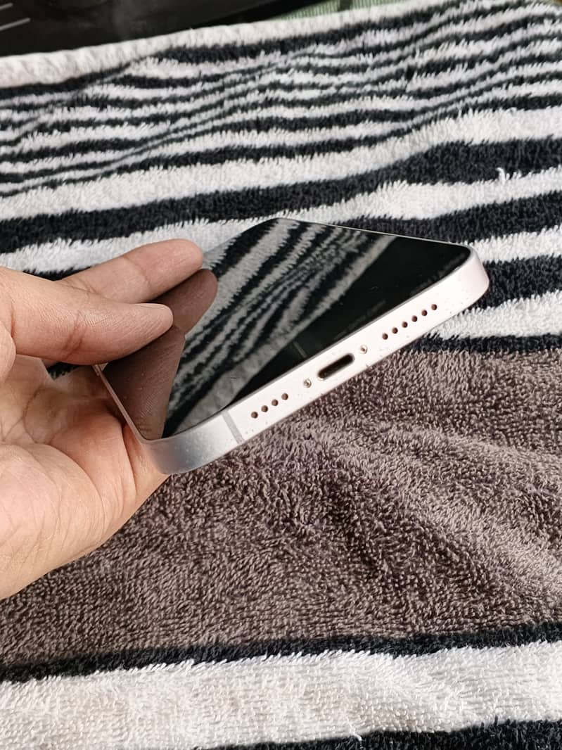 iPhone 14Plus 1