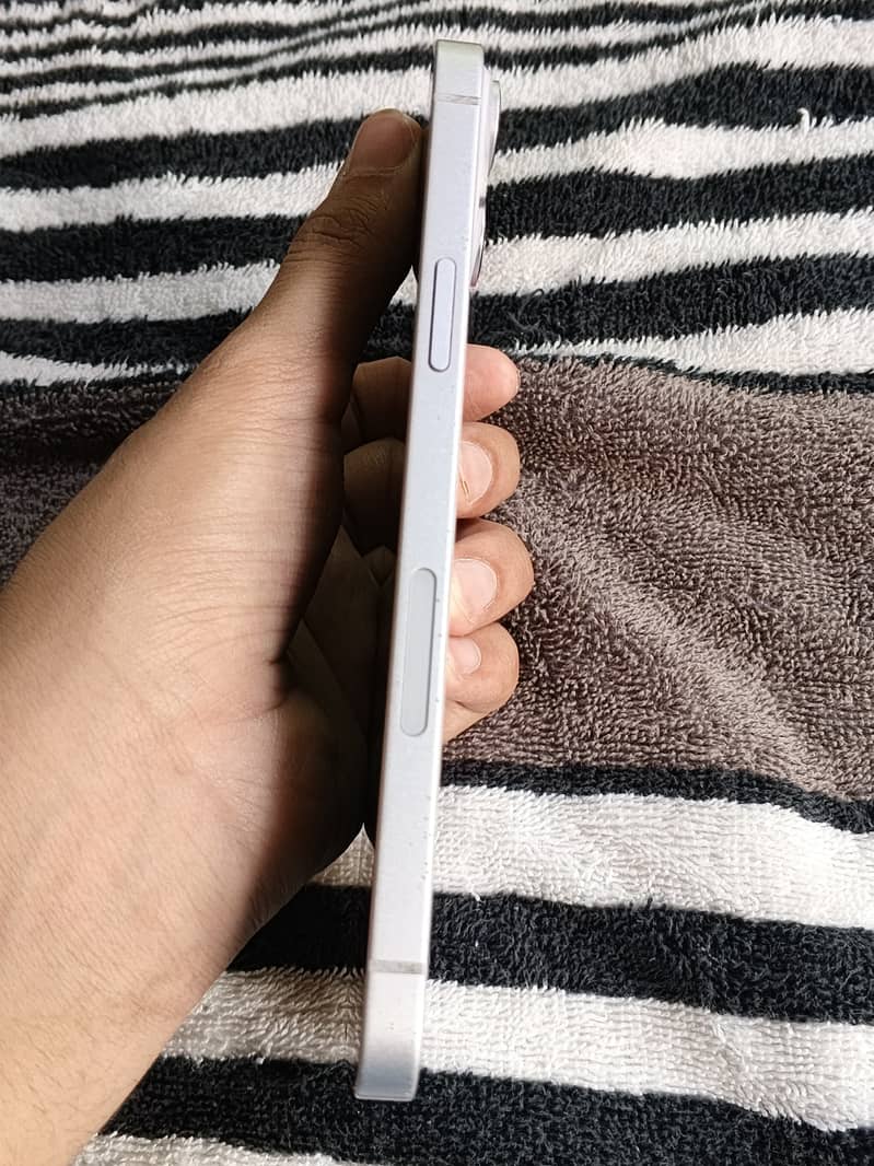 iPhone 14Plus 2