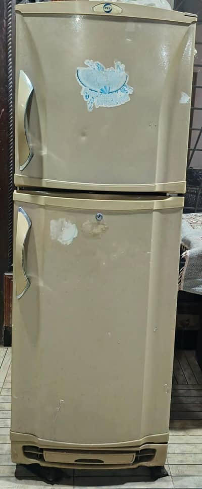 PEL Refrigerator for sale machine wise 10/10