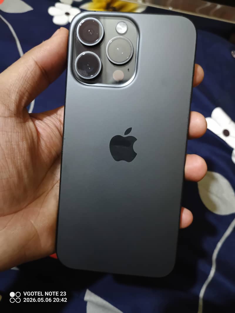 Iphone 15 pro max 1