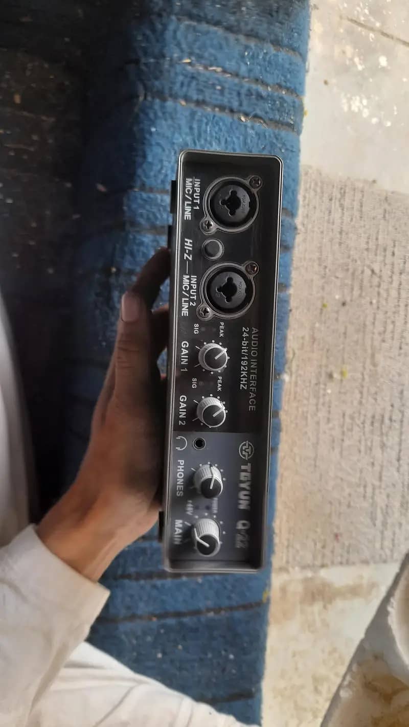 Teyun Q22 Audio interface 1