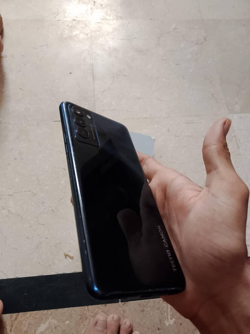 Tecno camon 18T 4