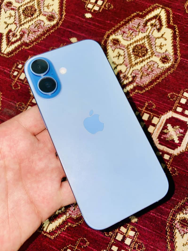 iPhone 17 0