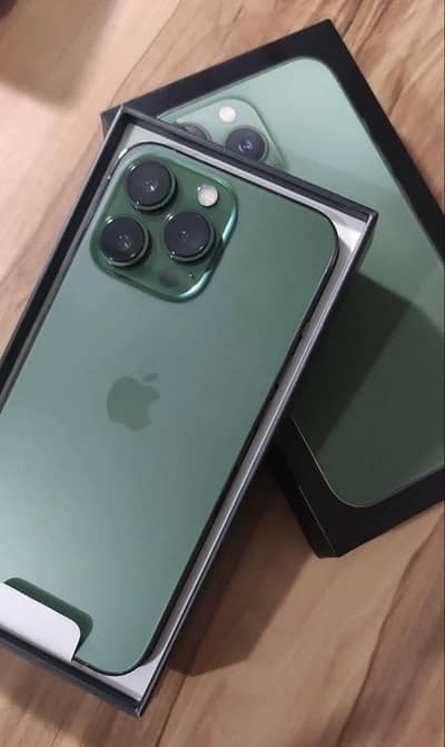 i Phone xmx 11,12,13,14,15,16 pro max on instalment Whatsap 3307173282