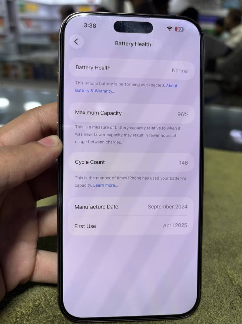 iPhone 16 Pro Max 1