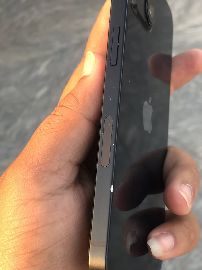 Iphone 13 jv 4