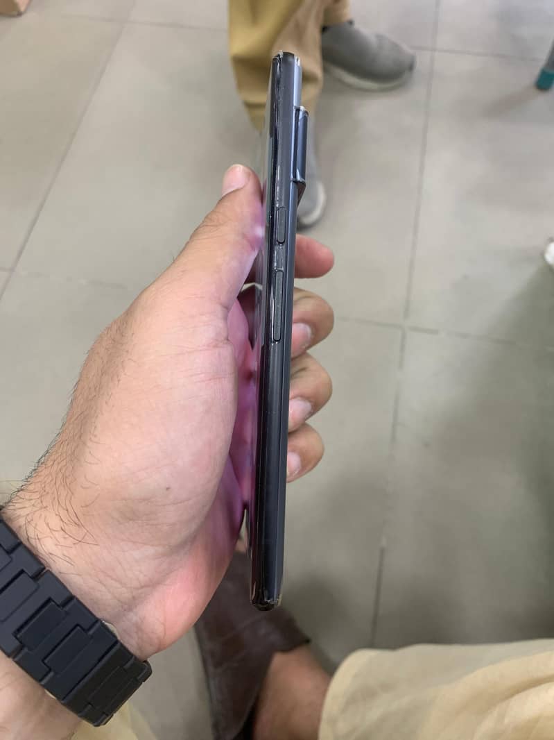 Google pixel 6 pro 4