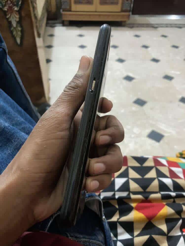 Oppo A5s 5