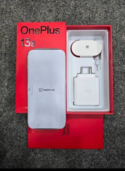 one Plus 13s 12gb/512