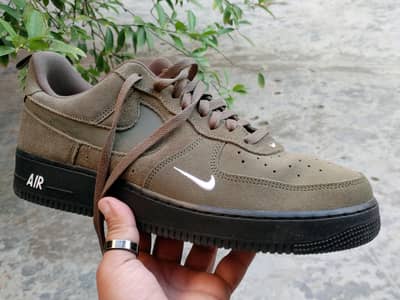 Nike Air Force 1 Low '07 LV8 SE "Cargo Khaki," Brand new