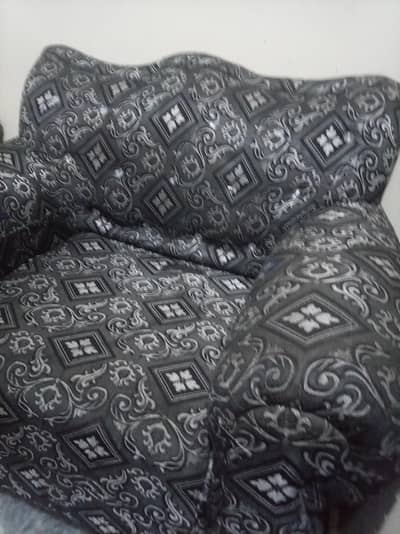 sofa set condition good