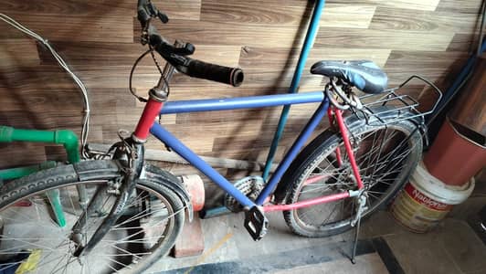 one gair wali cycle for sale  for rs 7000