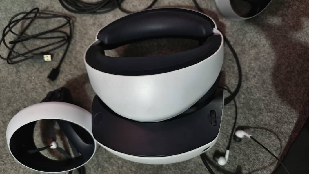 Playstation VR2 (PSVR2) PS5/PC 2