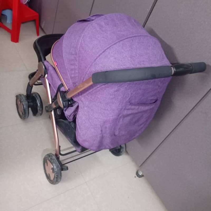 Prams walker Good condition 4