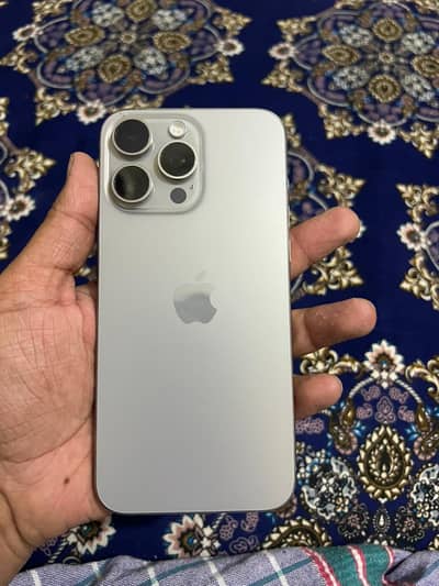 Apple iPhone 15 Pro Max