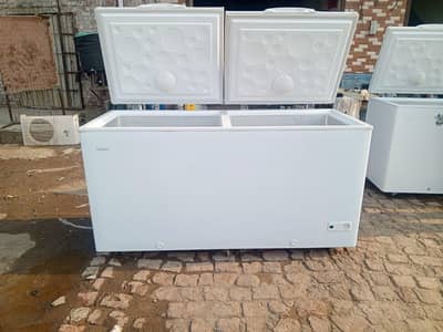 Haier Fridge Freezer High low Full Size Model No HDF-535FC