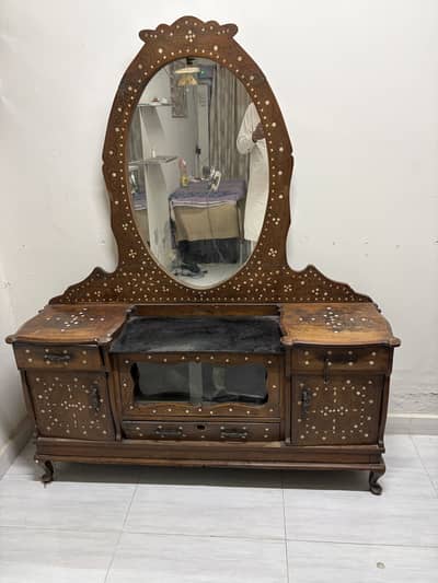 Dressing Table
