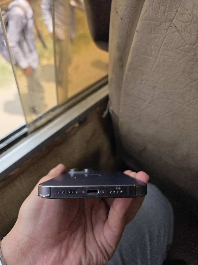 iphone 14 pro max 5