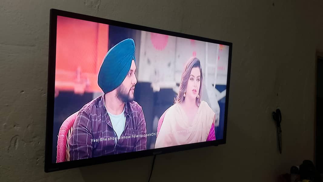 orient 32" led simple 2