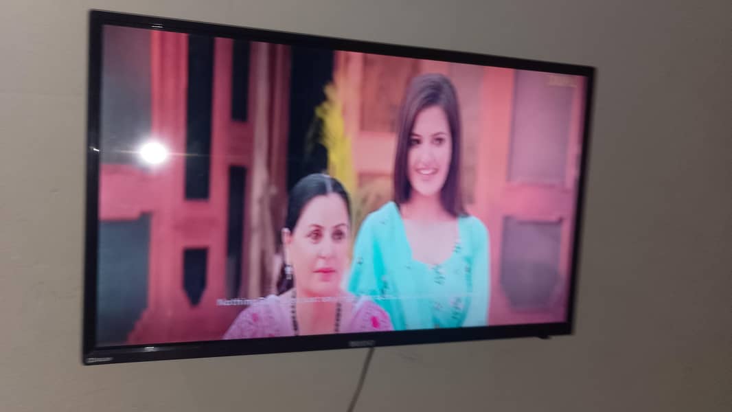 orient 32" led simple 7