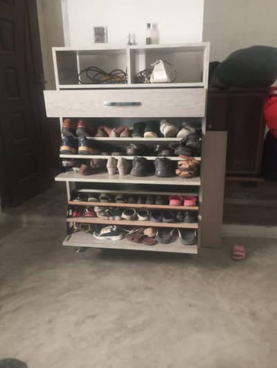 latest shoe rack in modern design  in wooden