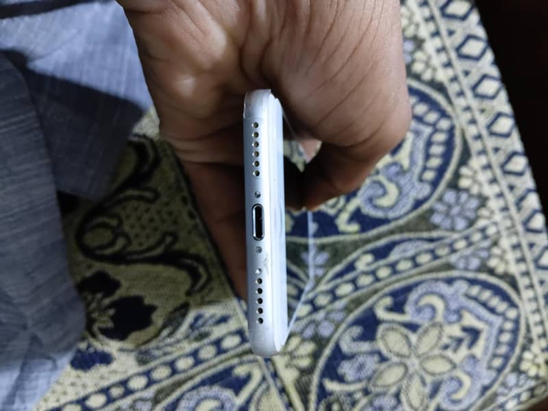 iPhone 7 1
