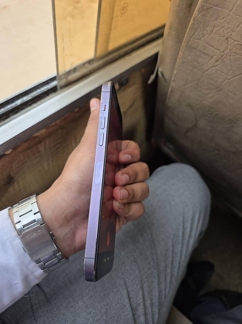 iphone 14 pro max 5