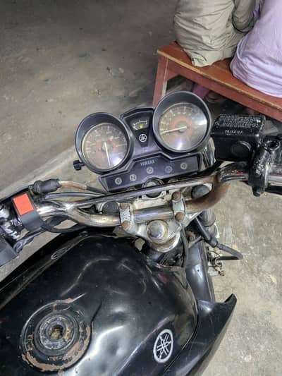 Yamaha ybr 2016