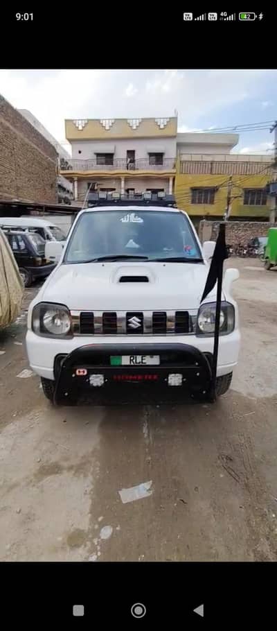 Suzuki Jimny jeep