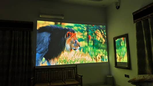 NEC Short throw 3D full hd home use DLP projector with accessories