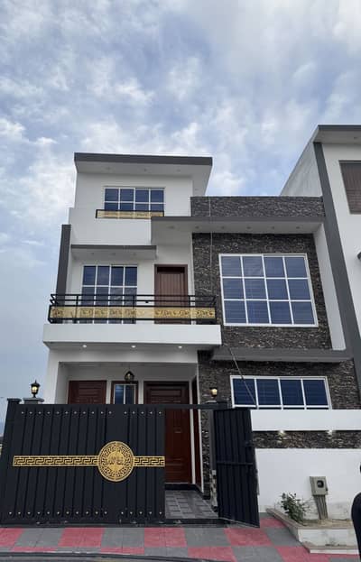 4 Marla Houses For Sale In G-13 Islamabad