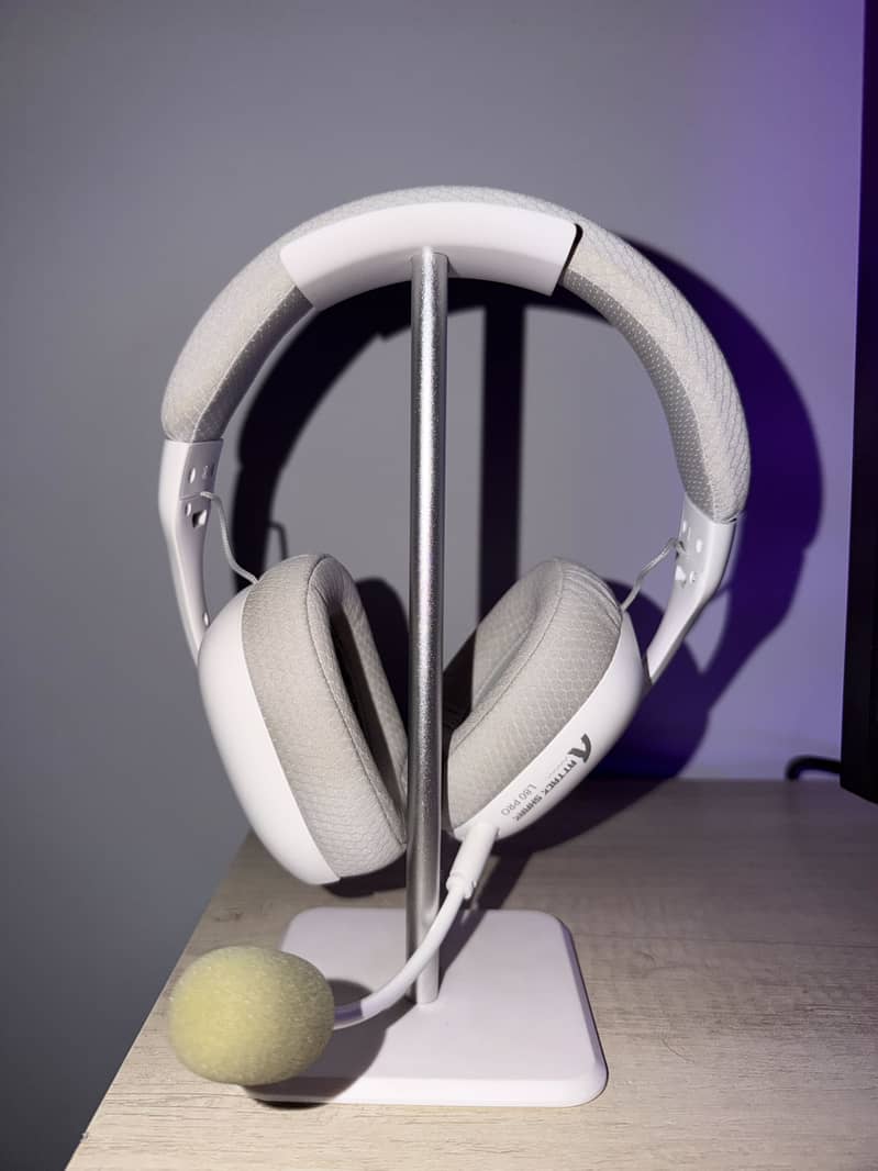 HIGH END GAMING PC SETUP 7