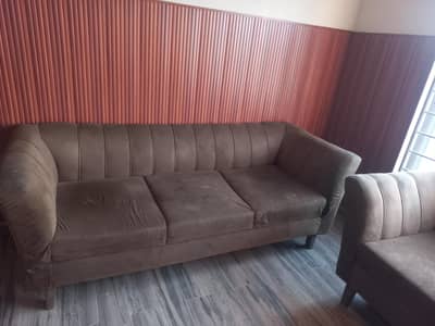 6 Seater Sofa Set for sale very reasonable price