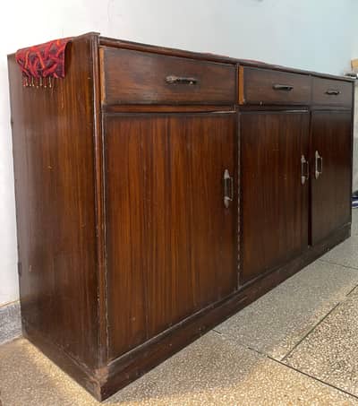 Divider/Buffet table for urgent sale