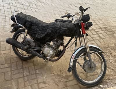 Superpower 125 2014