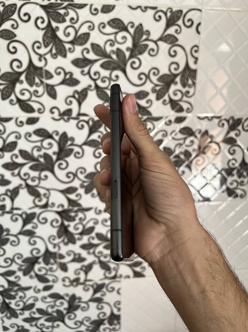 Google Pixel 7A 3