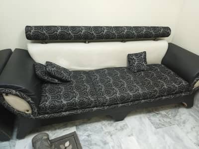 7 seater sofas with centre table