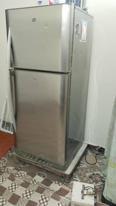 Pel single door refrigerator in good condition