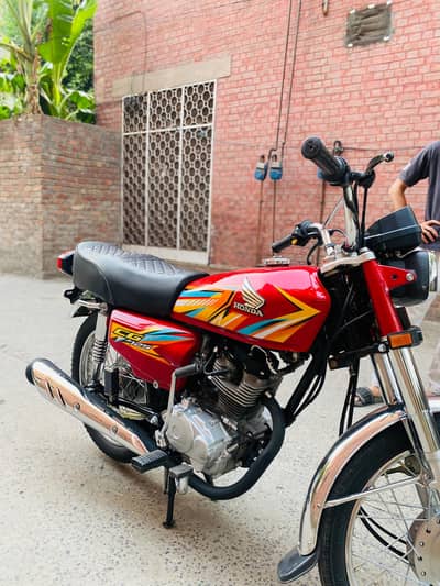 Honda CG 125 | Model 2022 | 1100 km