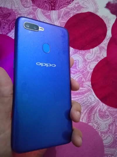 oppo A5s 3.32 original condition argant sell 03408698704