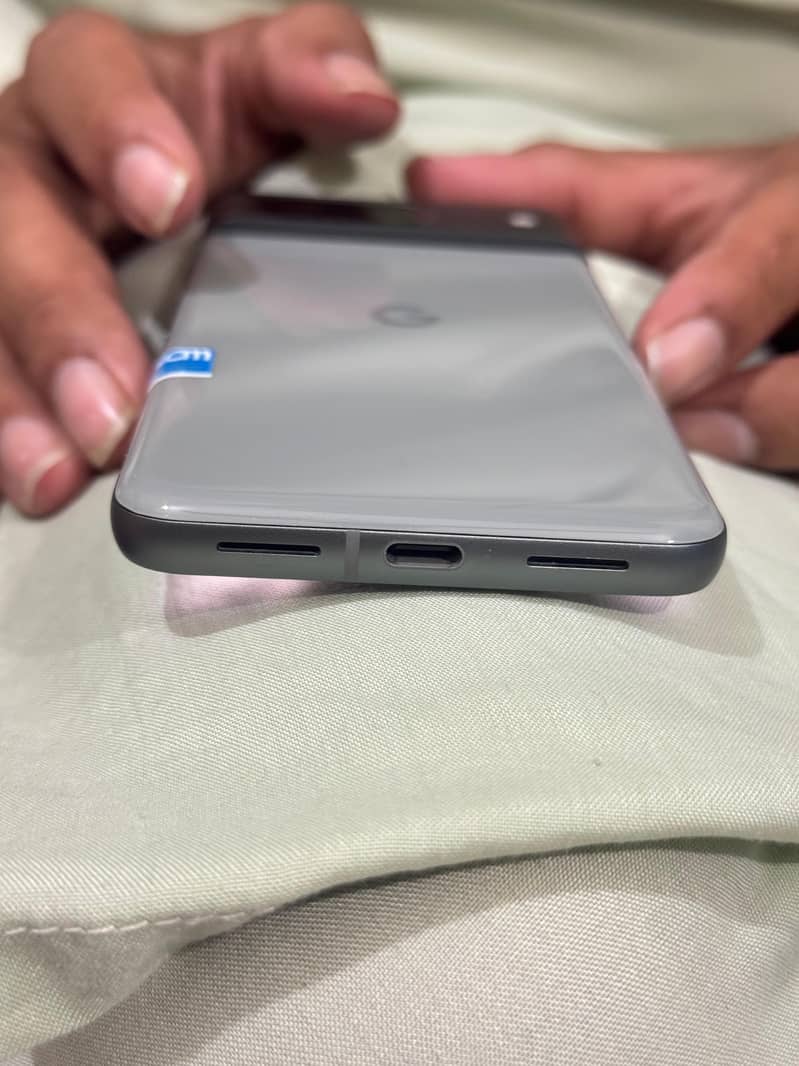 Google Pixel 8 1