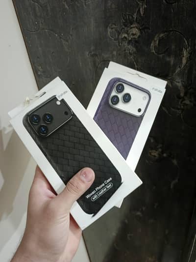 14'pro max cover purple + black
