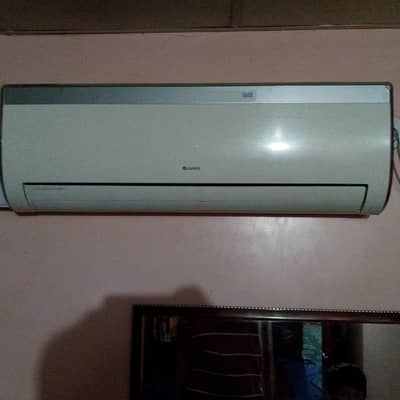 gree 1 ton AC