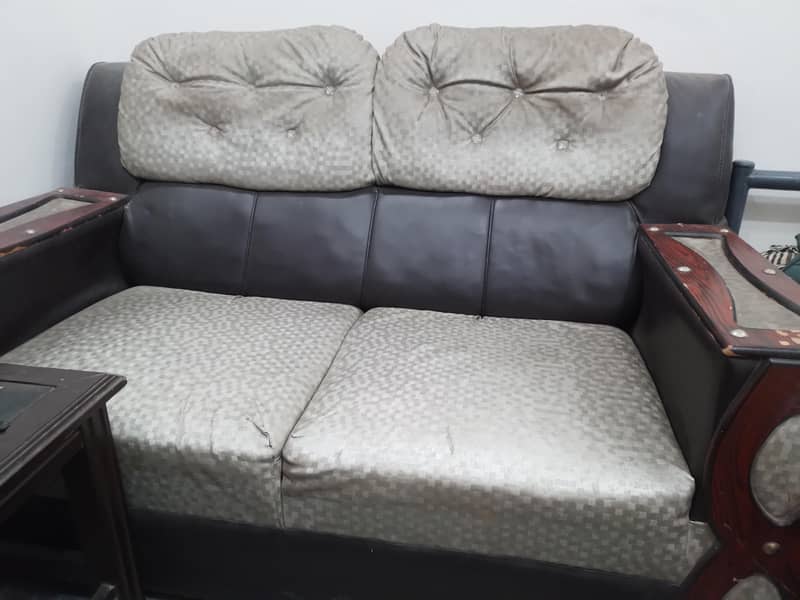 3 PIECE SOFA SET 0