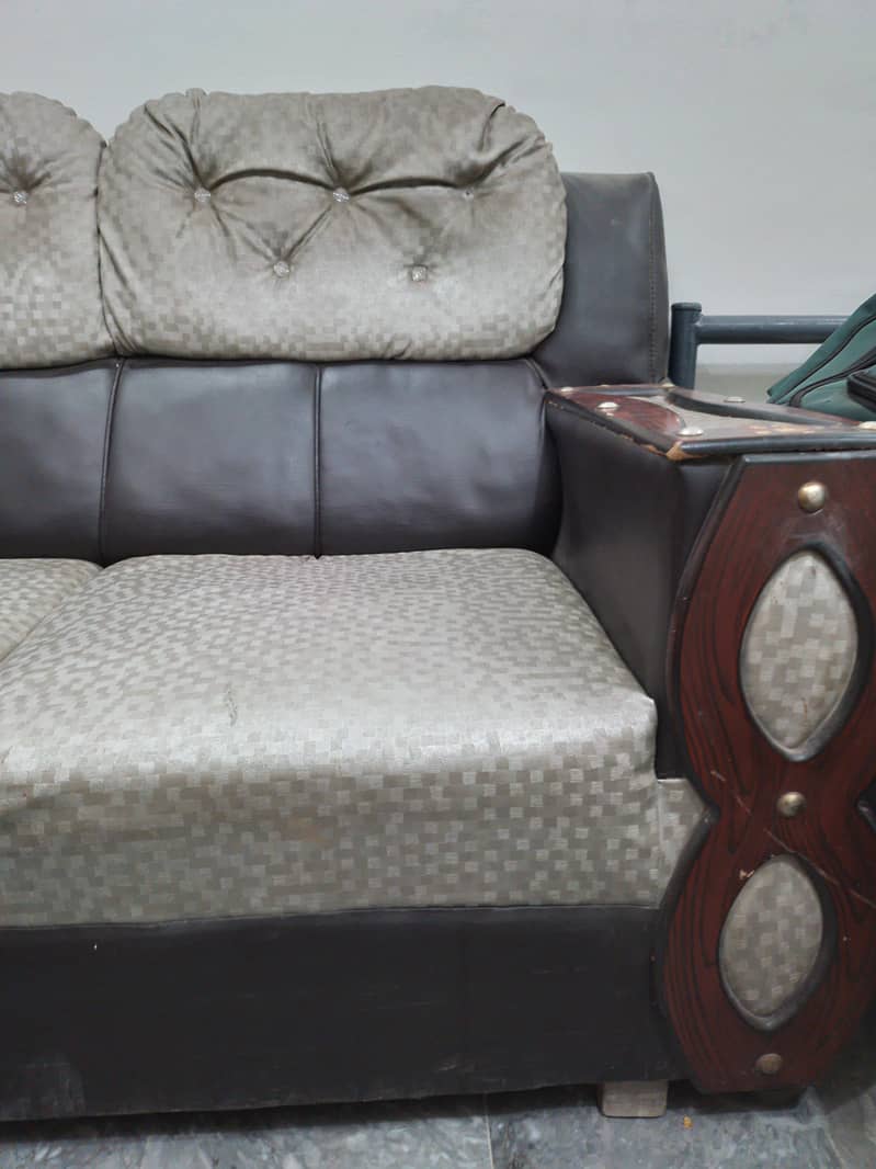 3 PIECE SOFA SET 4